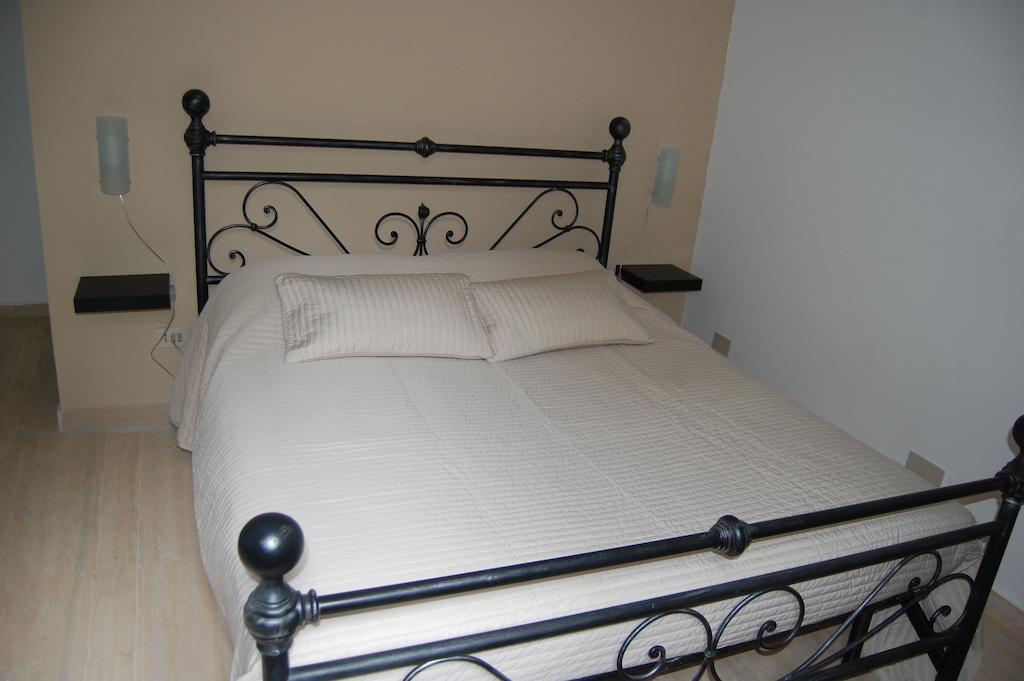 Double Room with Private External Bathroom