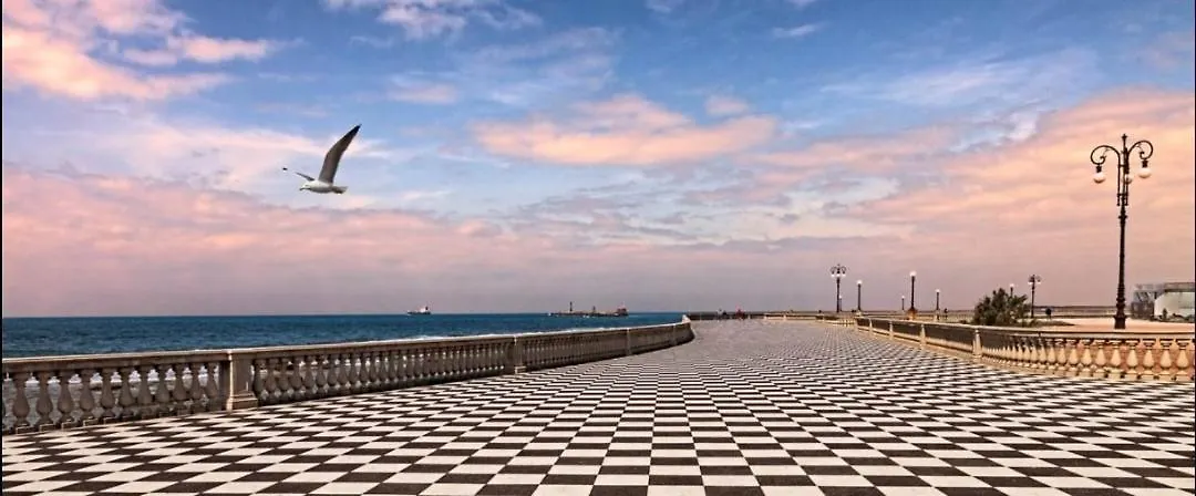 Il Porto Di Ale E Kat-1